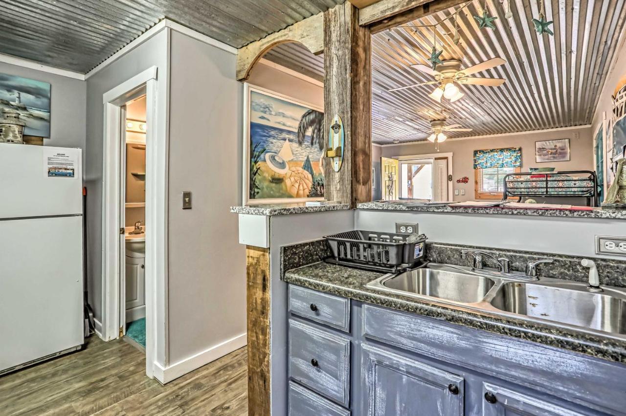 Ocean Isle Beach Studio 1 Mi To Downtown And Pier Eksteriør billede